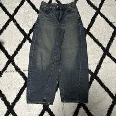 GUバレルレッグジーンズ