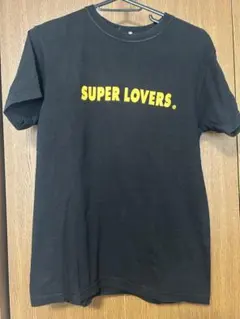 SUPER LOVERS ロゴプリント Tシャツ