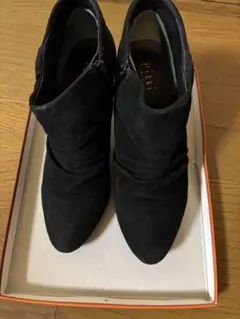 pitti 黒ブーティのサムネイル