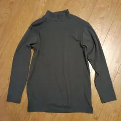 グレー タートルネック アンダーシャツ