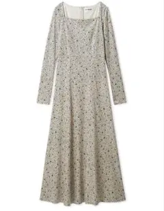 リリーブラウン　スクエアネックベロアワンピース