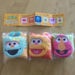 セサミストリート　ガチャガチャ　ポーチ