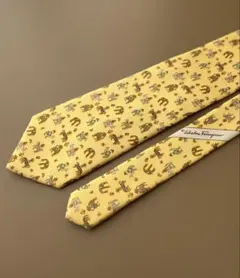 Salvatore Ferragamo ネクタイ　動物柄