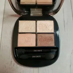 コスメデコルテ スキンシャドウ デザイニング パレット 06