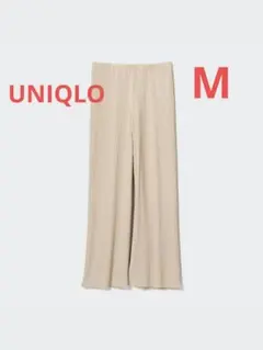 ユニクロ　プリーツストレートパンツ（丈標準62.5～64.5cm）ナチュラル　M