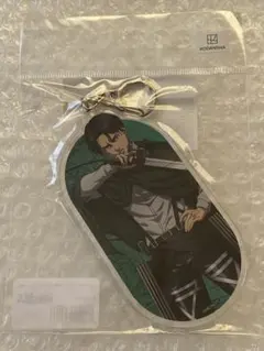 進撃の巨人　マルイ　アクリルキーホルダー　リヴァイ