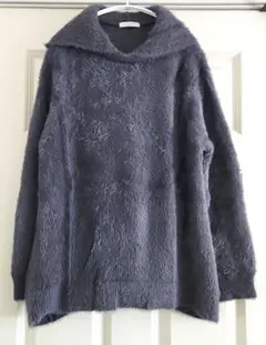 シャギーニット グレー　イッツインターナショナル　パーカー　フード付き