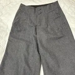 チェック柄 ワイドパンツ タック　ポケットあり裏地付暖かい