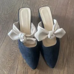 リボン付きポインテッドトゥミュール