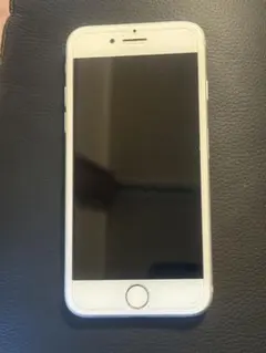Apple iPhone 7 シルバー 本体 A1779