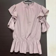 ミコアメリ　フリルトップスのサムネイル