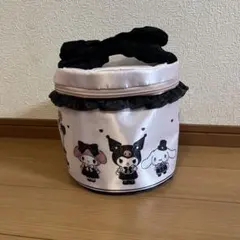 Sanrio ロマンティックガーリーバニティポーチ　クロミ　マイメロ　シナモンのサムネイル