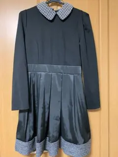 セミフォーマル長袖ひざ丈ワンピース