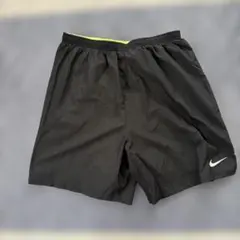 【4/25まで】NIKE ランニングパンツ　インナータイツ付き