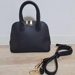 RODESKO◇美品 ショルダーバッグ ミニバッグ ゴールドファスナー