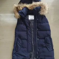 【美品】PLSTプラステ ロングダウンベスト PLST（プラステ）の「フード付ロングダウンベスト（ダウンベスト