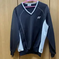 ★★値下げ中★★YONEX Vネックウェア Mサイズ ブラック/グレー