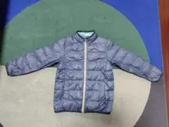 今の季節にピッタリ薄手軽々アウター　130cmブルー