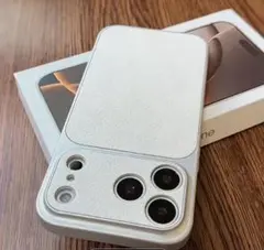 iPhone17 Pro 用ケース　[ホワイト]