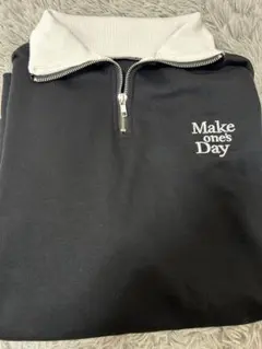 ❄︎スウェット❄︎《ハーフジップ》《黒》《ブラック》