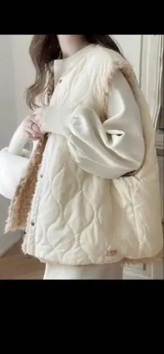 クラシカルエルフ　2way中綿ファーリバーシブルベスト