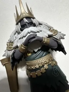 DARK SOULS デフォルメフィギュア 新の王グウィン　ダークソウル本体のみ
