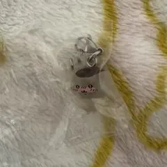 ちいかわ　くりまんじゅう　めじるしアクセサリー