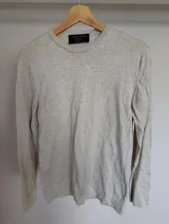 ライトグレー 長袖セーター