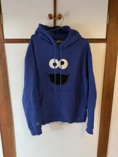 未使用品クッキーモンスター フード付きパーカー