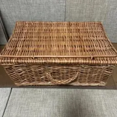 Item thumbnail for item 73b7f593-3e65-412f-9788-b82fc83e0448