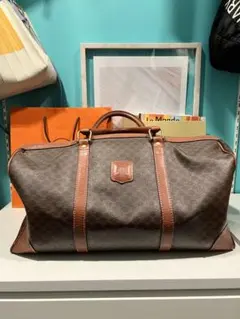 Item thumbnail for item a8f24825-589f-4d60-acbe-ed1d8a9153a5