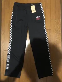 値下げ　VANS トラックパンツ　Mサイズ　新品未使用　刺繍のサムネイル