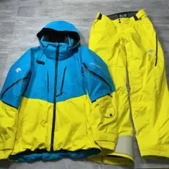 2025年最新】DESCENTE スキーウェア(男性用)の人気アイテム - メルカリ