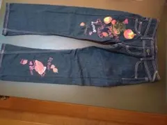 新品　未使用　メゾピアノ　カラフル刺繍 ダークブルーデニムパンツ　140〜150