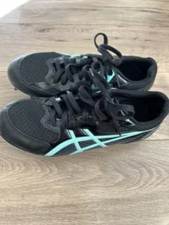 アシックス　陸上競技用　スパイクシューズ