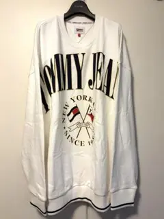 TOMMY JEANS スウェット ホワイト