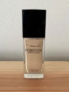 ディオールスキンフォーエヴァーフルイドグロウ リキッドファンデーション　0N