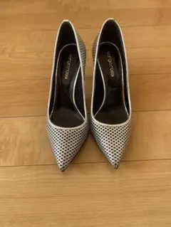 【セルジオロッシ】シルバーメッシュハイヒール