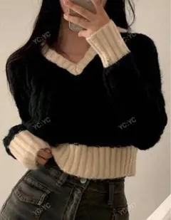 s*n様 黒とアイボリーのVネックニットセーター