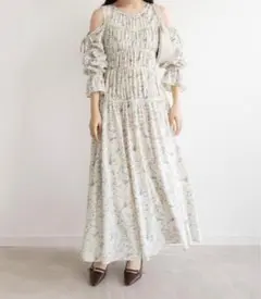 【未使用品】RANDA フラワープリント オフショルダーマキシドレス