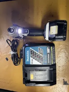 Makita TD 170dインパクトドライバー 18V 充電器バッテリセット - メルカリ