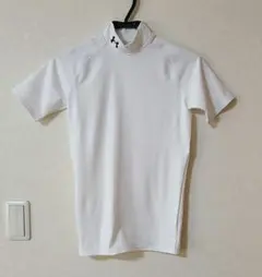 UNDER ARMOUR ハイネックアンダーシャツ MD ホワイト