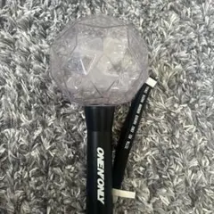 「お値下げ中」【おまけ付き】ONE Ｎ’ ONLYペンライト♯006 ONENONLY ＼ 会場にて販売‼️ ／ 𝙊𝙉𝙀 𝙉' 𝙇𝙄𝙑𝙀 𝟮𝟬𝟮𝟮