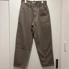 ユニクロU ワイドフィットカラージーンズ