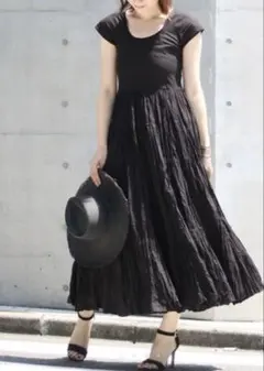 MARIHA マリハ 草原の虹のドレス ティアード マキシ丈 ワンピース 黒