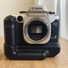CANON EOS 55 縦グリップ付き　ボディのサムネイル