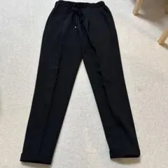 アーバンリサーチドアーズ　黒パンツ