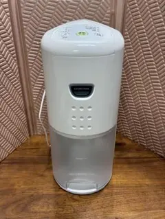 CORONA 除湿機 ホワイト 縦型 CD-H18A 2019年 - メルカリ