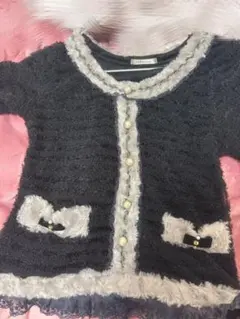 axes femme フリルリボンニットカーディガン