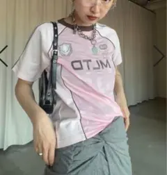 MAISON SPECIAL MLTDユニフォームTシャツ　ピンクのサムネイル